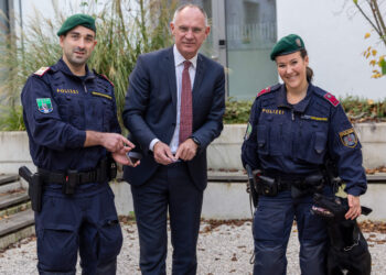 Datenträger-Spürhunde - Michael Dietrich